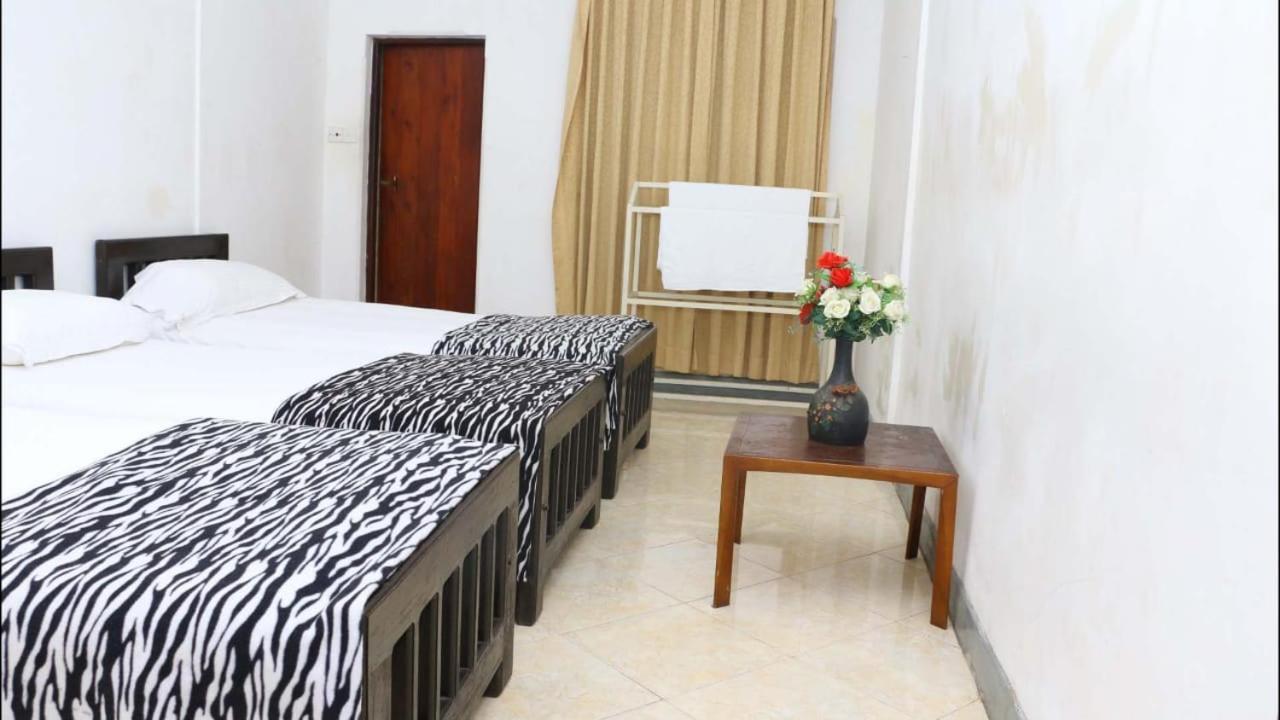 Suisse Villa Kandy Exterior foto