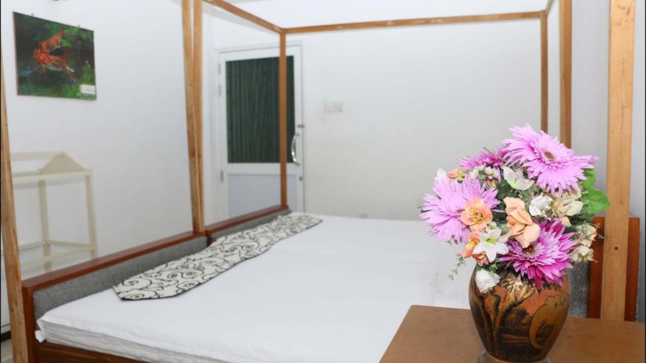 Suisse Villa Kandy Exterior foto