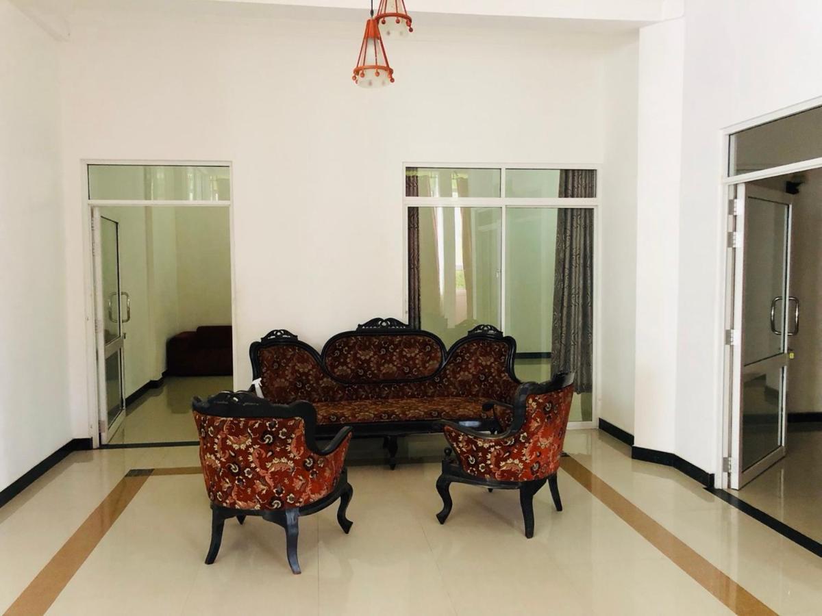 Suisse Villa Kandy Exterior foto