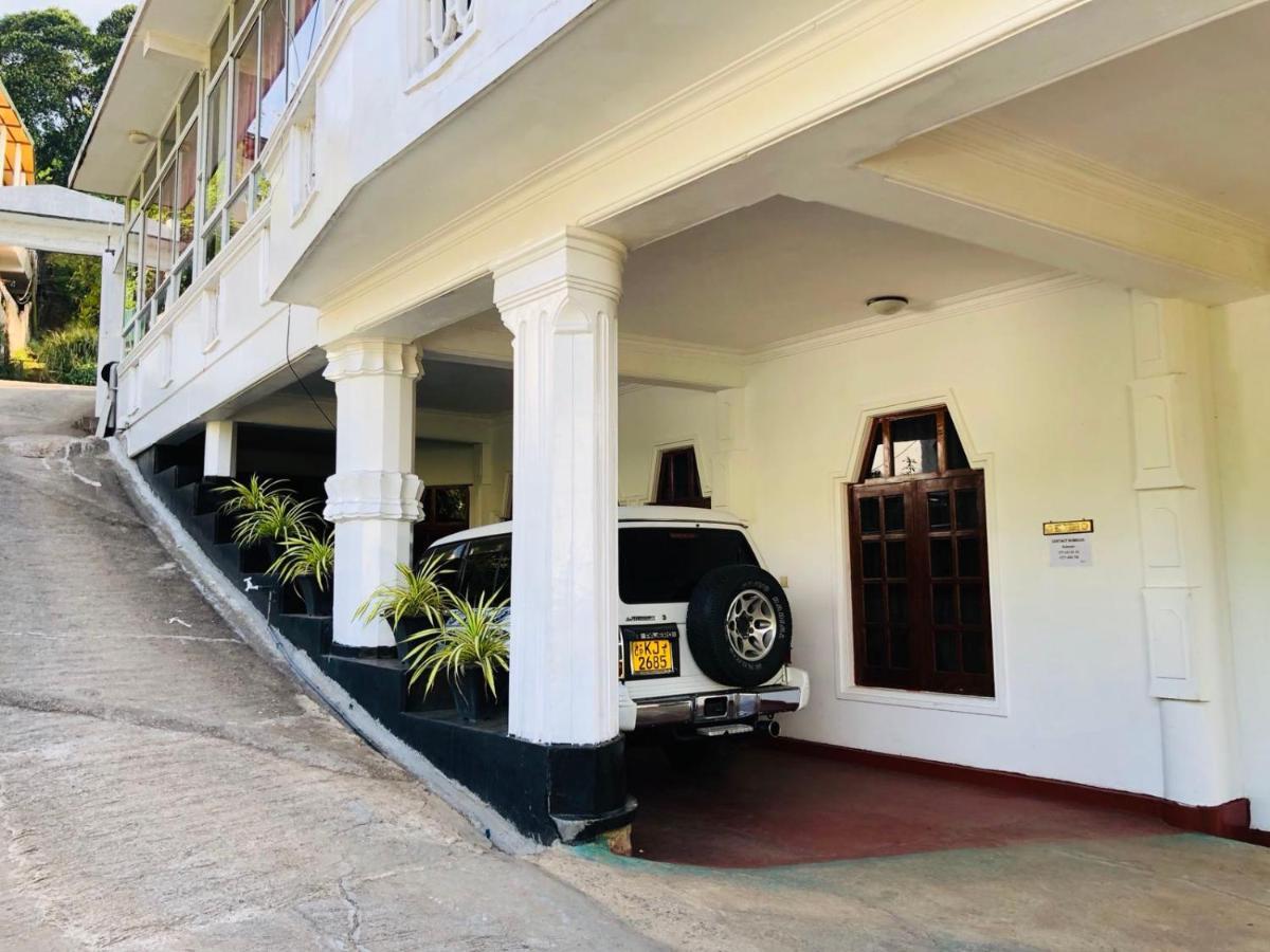 Suisse Villa Kandy Exterior foto